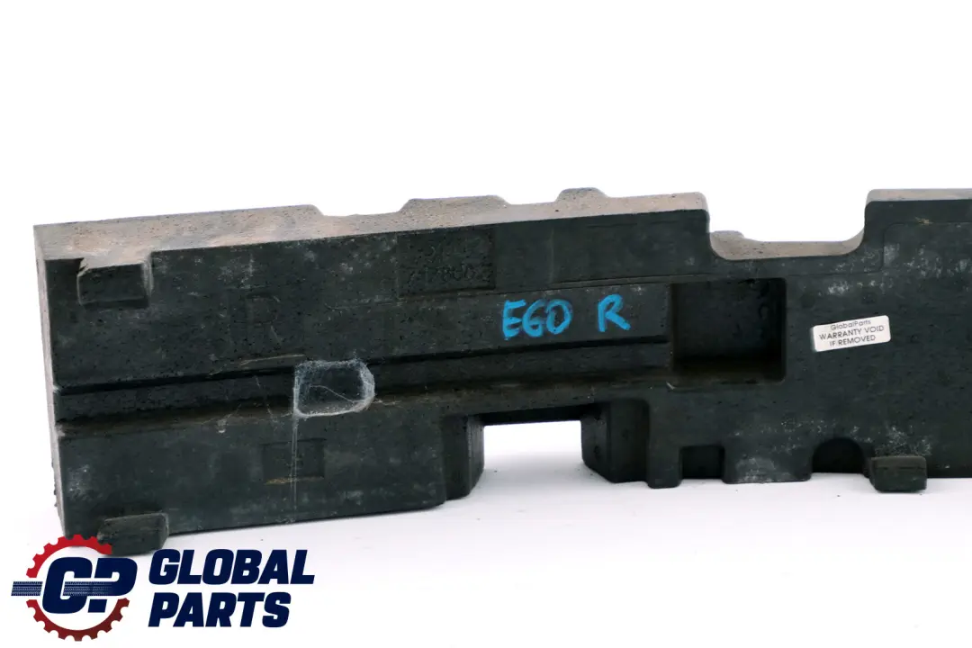 Absorber Zderzaka Przód Prawy do BMW E60 E61 LCI o numerze 7178082 BMW E60 E61 LCI Absorber Zderzaka Przód Prawy - SKU 7178082 - Numer Części 7178082