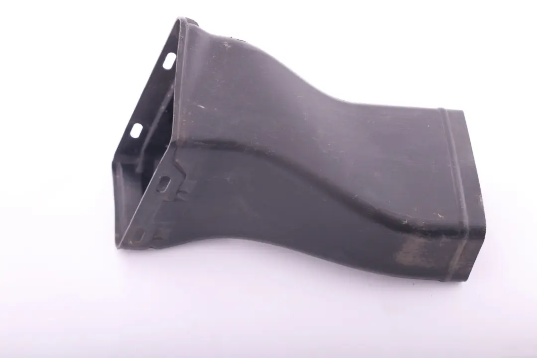 Aerodynamic Bumper Brake Air Duct Left Front N/S to BMW E60 E61 LCI with Part number 7178085 BMW E60 E61 LCI Aerodynamic Bumper Brake Air Duct Left Front N/S - SKU 7178085 - Part number 7178085