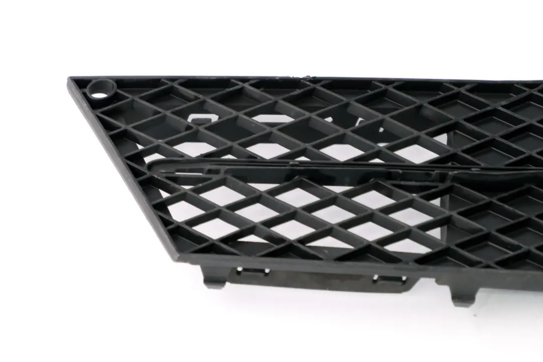BMW 5 Series E60 E61 LCI Bottom Lower Front Bumper Grill Grille Cover Right O/S - SKU 7178098 - Part number 7178098