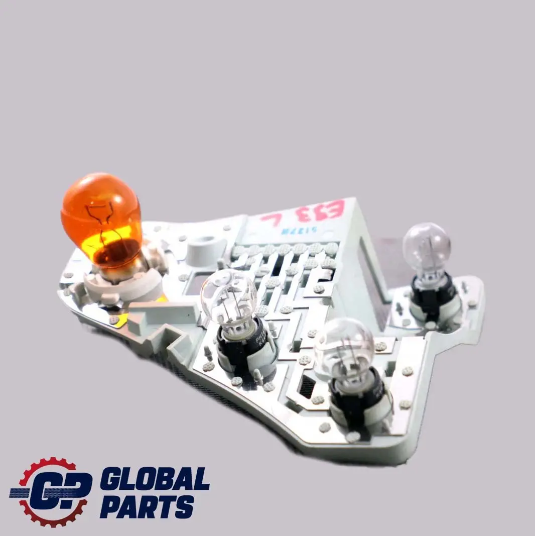 Responsables de la Lampe Lumiere Panneau Laterale a Gauche pour BMW 3 E93 à propos du numéro de pièce 7178383 BMW 3 E93 Responsables de la Lampe Lumiere Panneau Laterale a Gauche - SKU 7178383 - Numéro de pièce 7178383