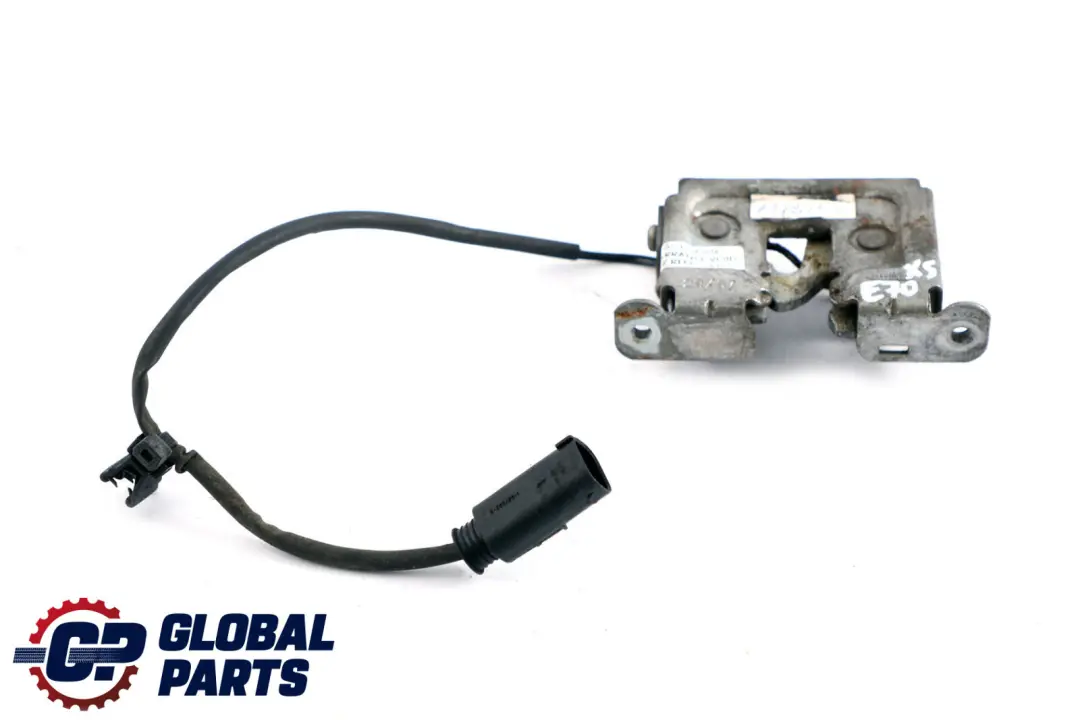 Verrouillage Du Couvercle Avant Partie Inferieure pour BMW X5 E70 à propos du numéro de pièce 7178753 BMW X5 E70 Verrouillage Du Couvercle Avant Partie Inferieure - SKU 7178753 - Numéro de pièce 7178753