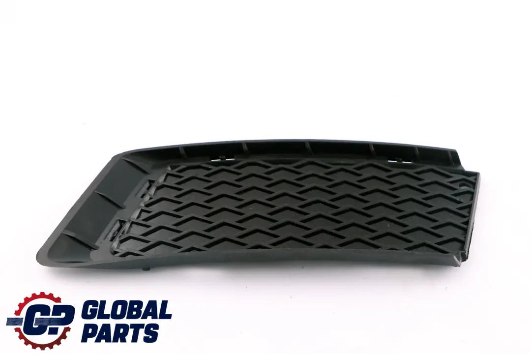 Grille Calandre Inférieure Fermée Gauche Pare-Chocs Avant pour BMW E92 E93 à propos du numéro de pièce 7178991 BMW E92 E93 Grille Calandre Inférieure Fermée Gauche Pare-Chocs Avant - SKU 7178991 - Numéro de pièce 7178991