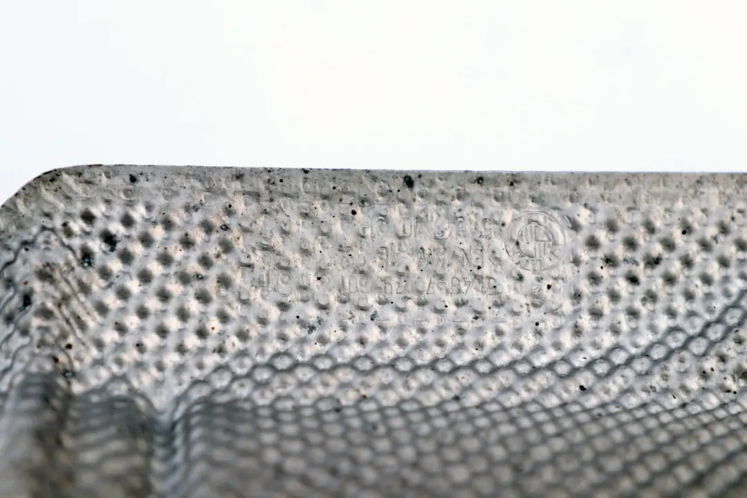 N45 320si Luftleitblech Getriebe für BMW 3 er E90 mit Teilenummer 7179001 BMW 3 er E90 N45 320si Luftleitblech Getriebe - SKU 7179001 - Teilenummer 7179001