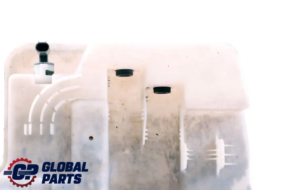 Behälter Scheibenwaschanlage Waschflasche für BMW 5 er E61 E61N LCI mit Teilenummer 7179455 BMW 5 er E61 E61N LCI Behälter Scheibenwaschanlage Waschflasche - SKU 7179455 - Teilenummer 7179455