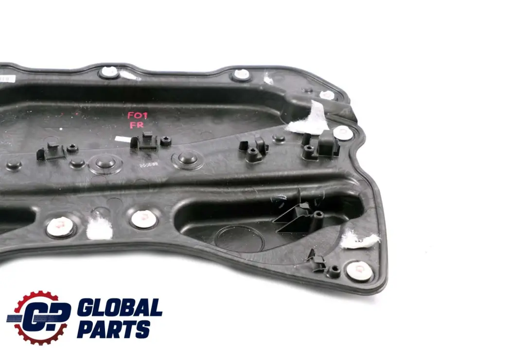 Porta Isolante Anteriore Destra per BMW F01 F02 con numero di parte 7179516 BMW F01 F02 Porta Isolante Anteriore Destra - SKU 7179516 - Numero di parte 7179516