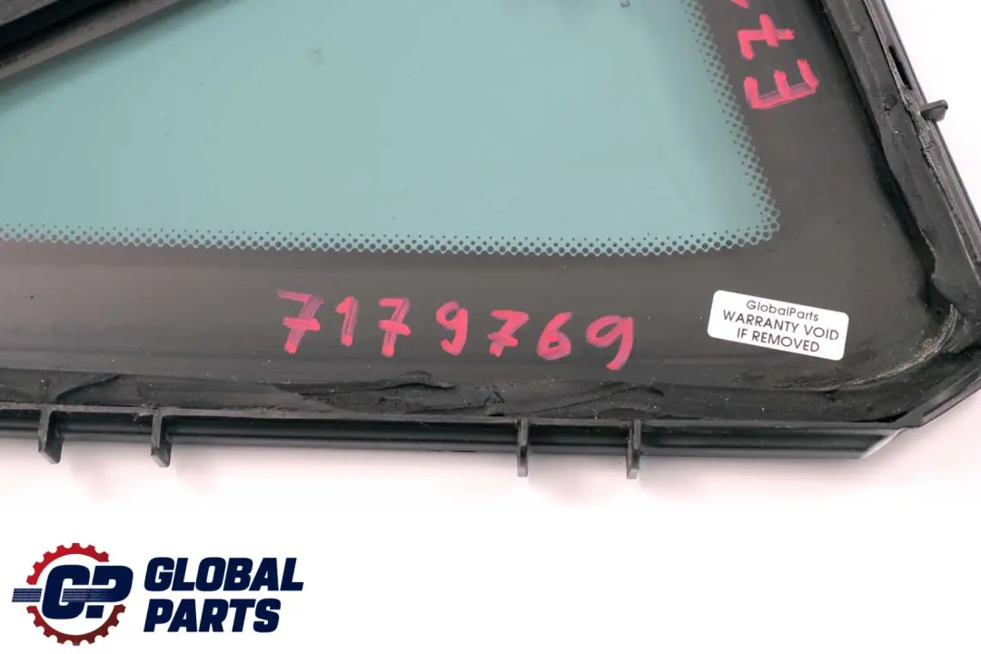 Vitre Latérale Arrière Gauche Fixe Teintée AS3 pour BMW X6 E71 E72 à propos du numéro de pièce 7179769 BMW X6 E71 E72 Vitre Latérale Arrière Gauche Fixe Teintée AS3 - SKU 7179769 - Numéro de pièce 7179769