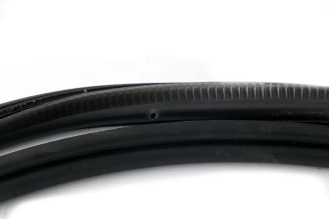  Joint Hayon BMW E65 E66 E67 Joint Couvercle Coffre Garniture Caoutchouc - SKU 7179970 - Numéro de pièce 7179970