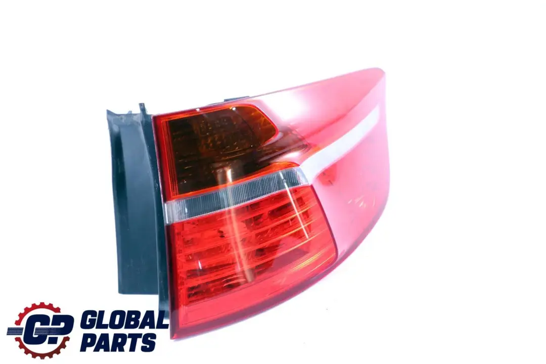 Luz Trasera En El Panel Lateral Derecho para BMW X6 E71 con número de pieza 7179984 BMW X6 E71 Luz Trasera En El Panel Lateral Derecho - SKU 7179984 - Número de pieza 7179984
