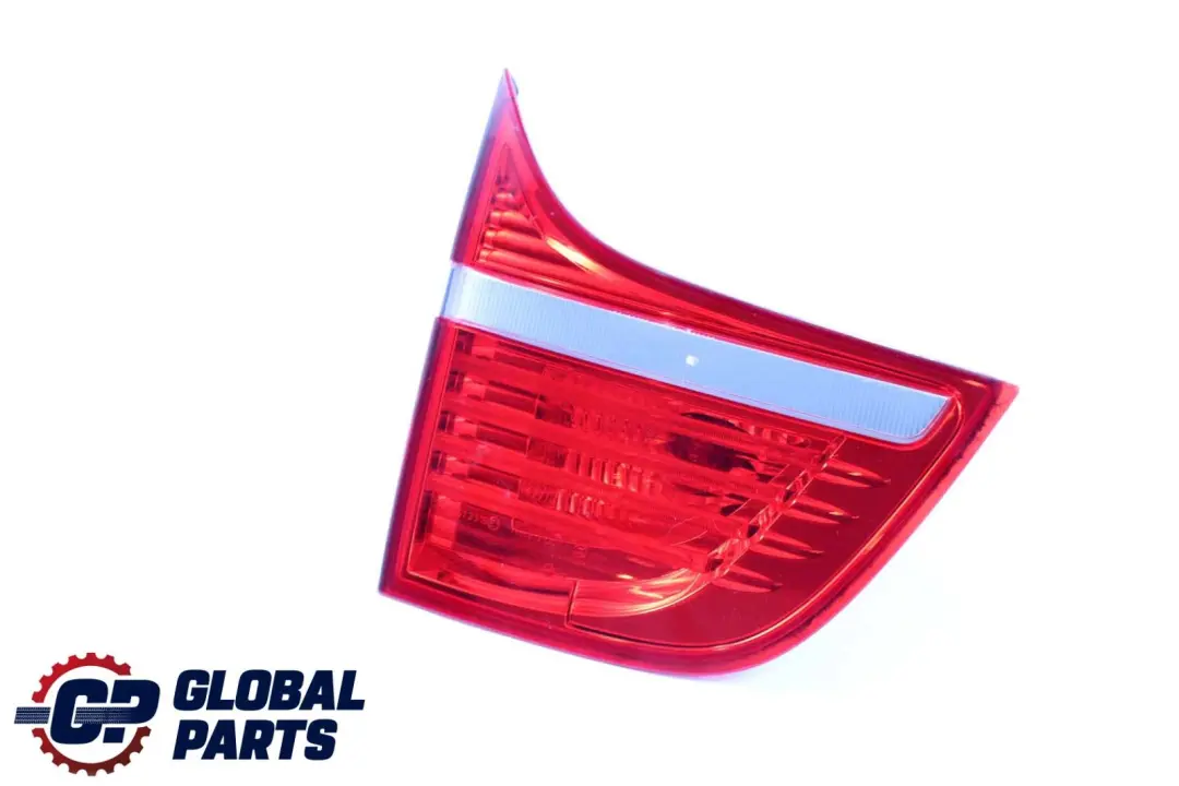 Feu Arrière dans le Couvercle du Coffre Gauche pour BMW X6 E71 E72 à propos du numéro de pièce 7179987 BMW X6 E71 E72 Feu Arrière dans le Couvercle du Coffre Gauche - SKU 7179987 - Numéro de pièce 7179987