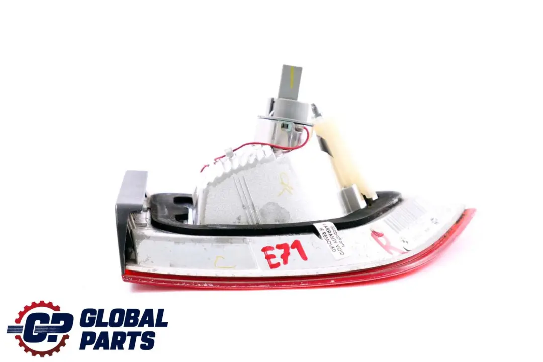 Lampada Posteriore BMW X6 E71 E72 Luce Nel Coperchio Bagagliaio Destra per con numero di parte 7179988 Lampada Posteriore BMW X6 E71 E72 Luce Nel Coperchio Bagagliaio Destra - SKU 7179988 - Numero di parte 7179988