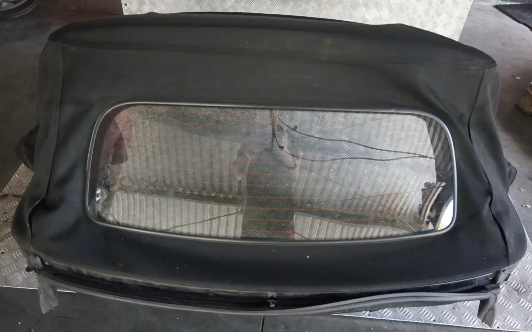 Roof Retractable Folding Top Hardtop to BMW Mini Cooper One R52 Cabrio Convertible with Part number 7180037 BMW Mini Cooper One R52 Cabrio Convertible Roof Retractable Folding Top Hardtop - SKU 7180037 - Part number 7180037