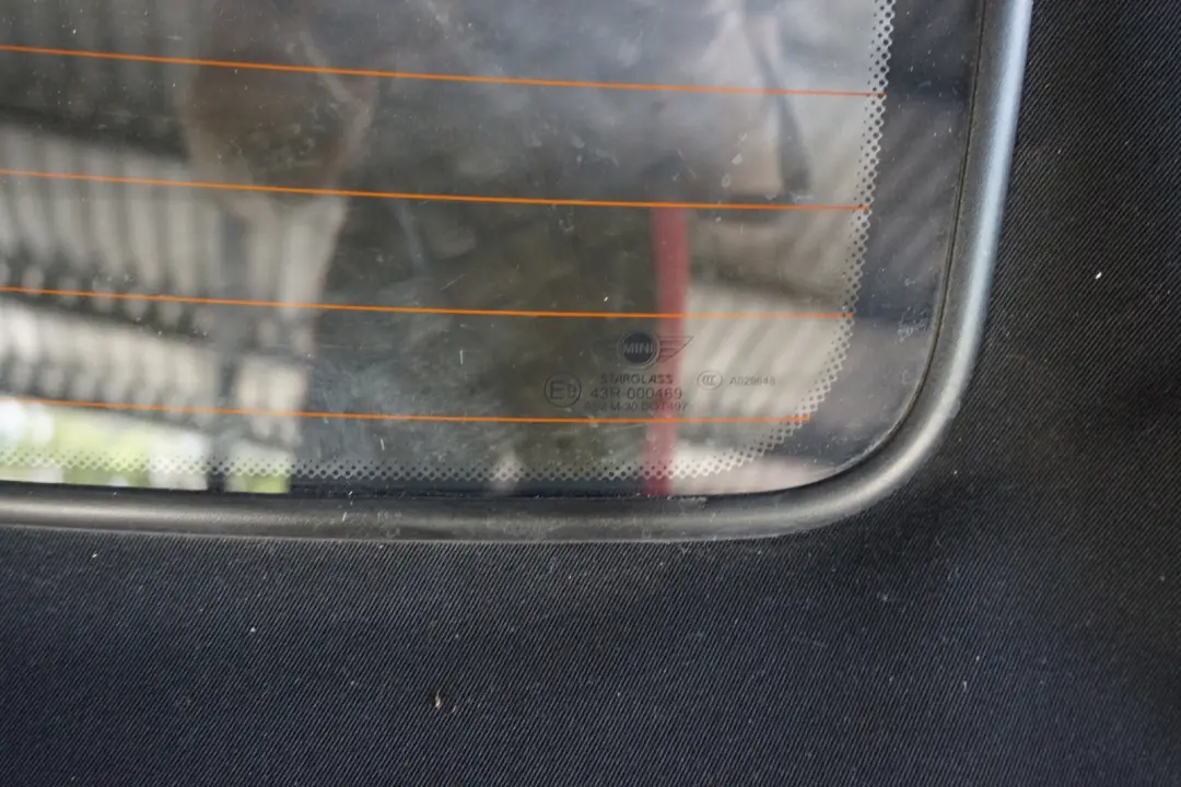 Roof Retractable Folding Top Hardtop to BMW Mini Cooper One R52 Cabrio Convertible with Part number 7180037 BMW Mini Cooper One R52 Cabrio Convertible Roof Retractable Folding Top Hardtop - SKU 7180037 - Part number 7180037