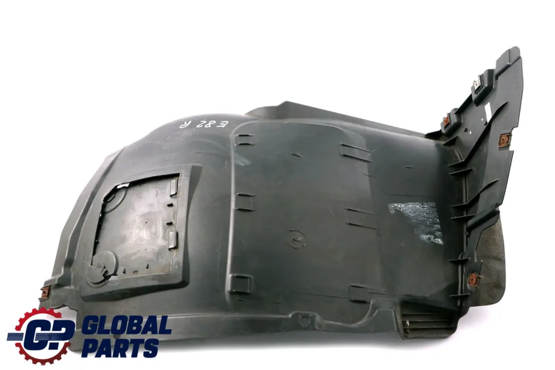 Prawe Nadkole Prawy Przód do BMW E82 o numerze 7180150 BMW E82 Prawe Nadkole Prawy Przód - SKU 7180150 - Numer Części 7180150