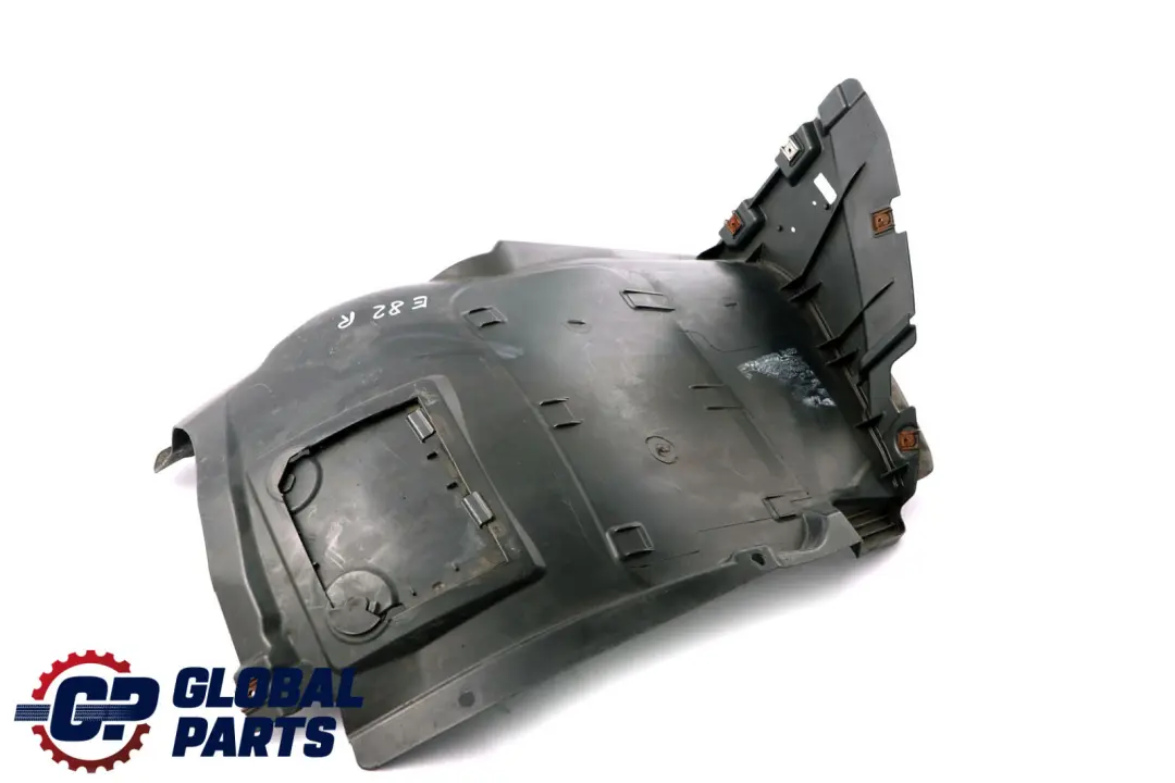 Vorderrad rechts Spritzschutz die untere Gehäuseverkleidung des Bogens BMW 1 E82 - SKU 7180150 - Teilenummer 7180150