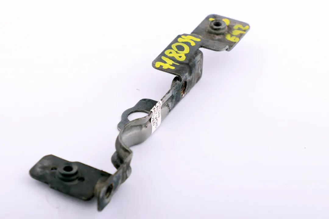 Left N/S Bracket Side Panel Entrance to BMW 3 Series E92 E93 LCI with Part number 7180343 BMW 3 Series E92 E93 LCI Left N/S Bracket Side Panel Entrance - SKU 7180343 - Part number 7180343