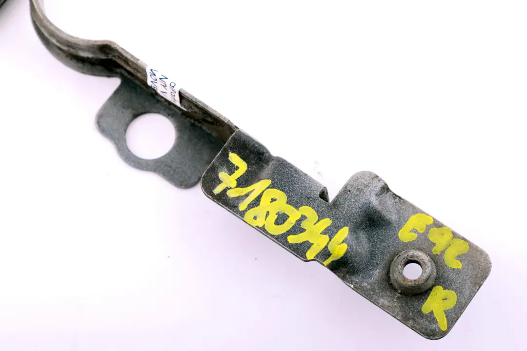 Support droit de panneau lateral d'entree pour BMW E92 E93 LCI à propos du numéro de pièce 7180344 BMW E92 E93 LCI Support droit de panneau lateral d'entree - SKU 7180344 - Numéro de pièce 7180344