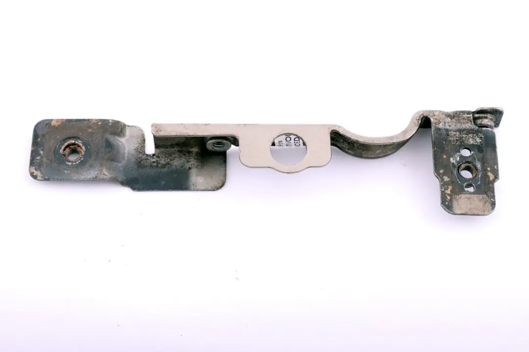 Right O/S Bracket Side Panel Entrance to BMW 3 Series E92 E93 LCI with Part number 7180344 BMW 3 Series E92 E93 LCI Right O/S Bracket Side Panel Entrance - SKU 7180344 - Part number 7180344