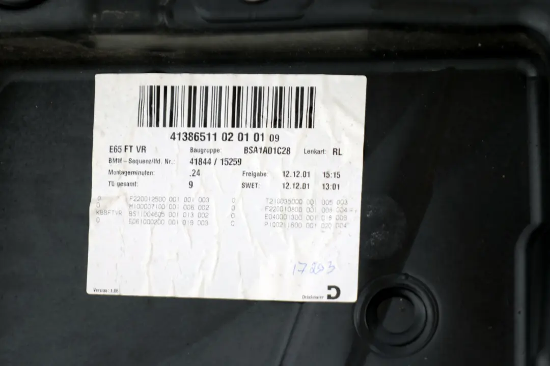Supporto Porta Anteriore Destra 8243896 per BMW E65 E66 con numero di parte 7181060 BMW E65 E66 Supporto Porta Anteriore Destra 8243896 - SKU 7181060 - Numero di parte 7181060