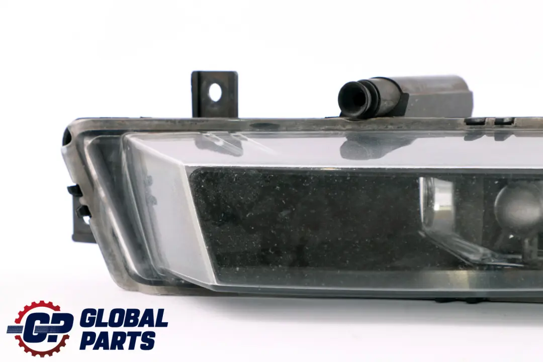 Feu Antibrouillard BMW E81 E87 LCI Lampe Avant Droite  - SKU 7181288 - Numéro de pièce 7181288