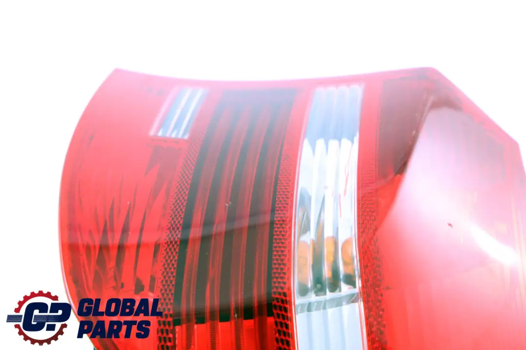 BMW E81 E87 LCI LED Luz Trasera Derecha En Panel Lateral - SKU 7181298 - Número de pieza 7181298