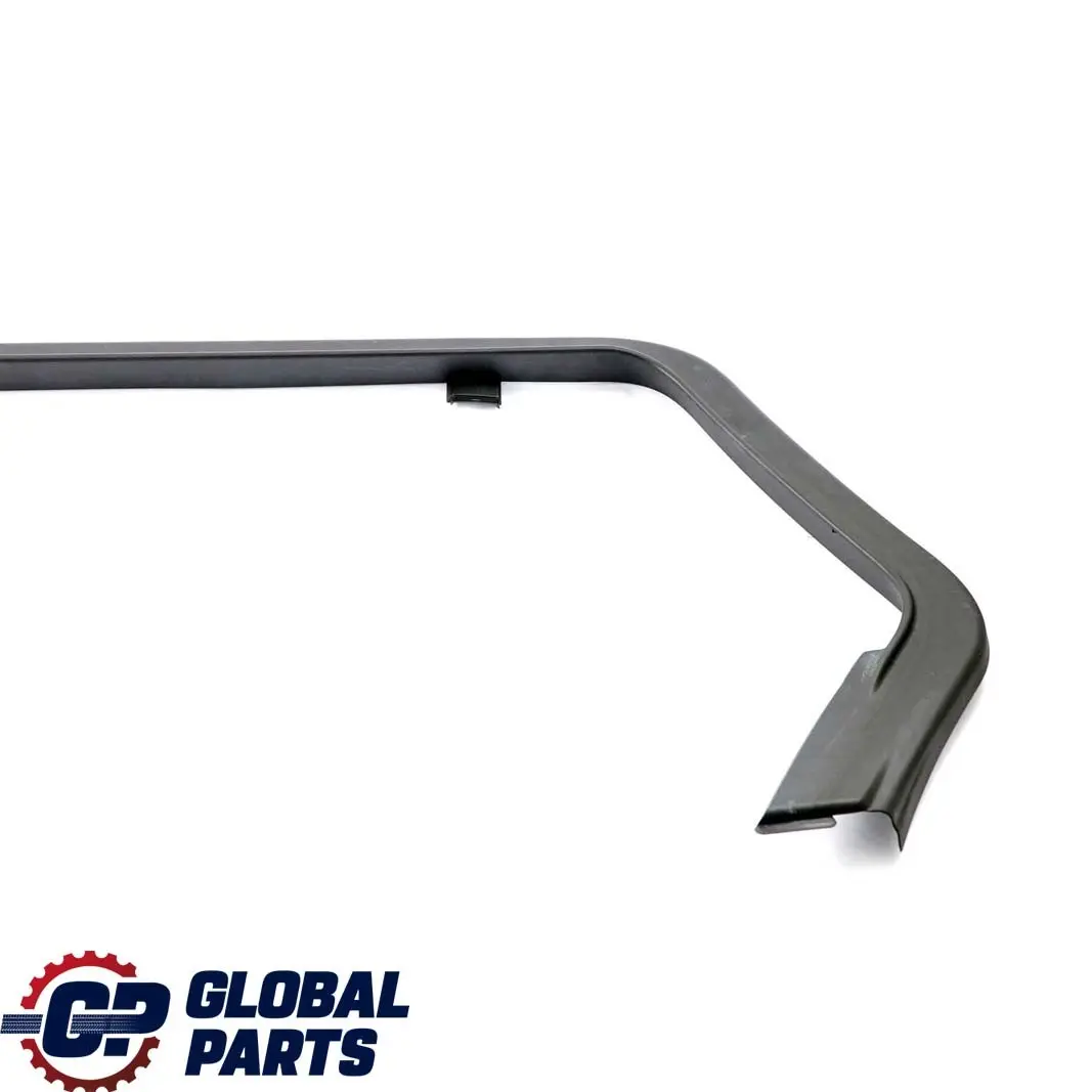 Revetement Chassis de Fenetre Porte Arriere Droite Noir pour BMW 5 F11 à propos du numéro de pièce 7182056 BMW 5 F11 Revetement Chassis de Fenetre Porte Arriere Droite Noir - SKU 7182056 - Numéro de pièce 7182056