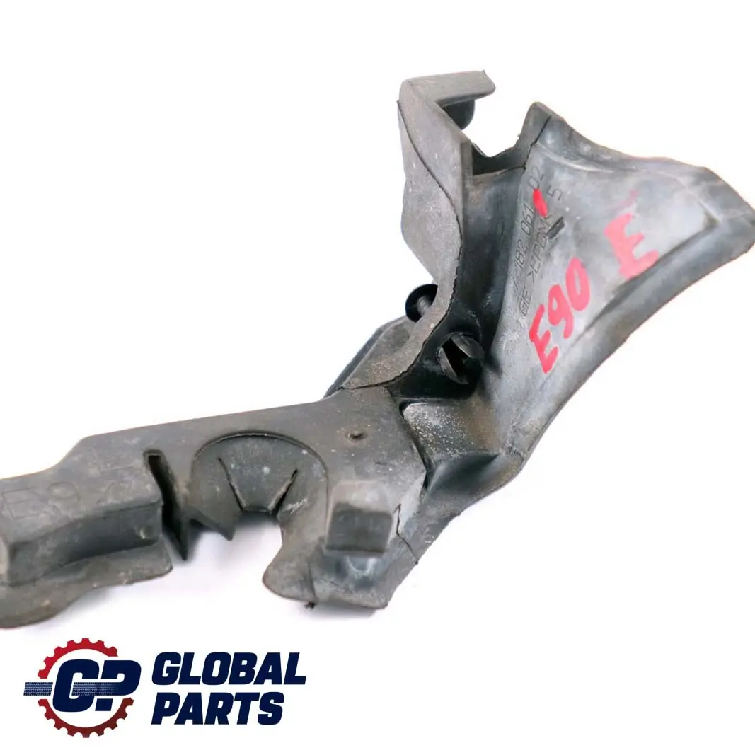 BMW E90 E91 E92 E93 Guarnizione Lembo Anteriore Stampaggio SX - SKU 7182061 - Numero di parte 7182061