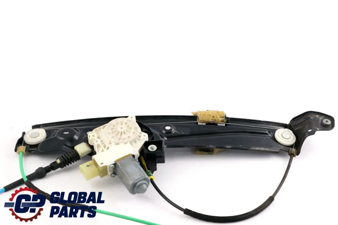 Regolatore Alzacristalli Anteriore Destro per BMW F10 F11 con numero di parte 7182132 BMW F10 F11 Regolatore Alzacristalli Anteriore Destro - SKU 7182132 - Numero di parte 7182132