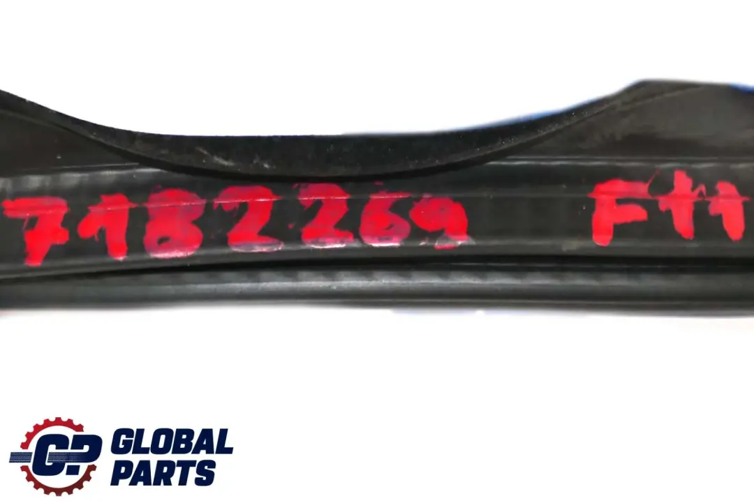 Protection des Bords Porte avant Gauche Droite pour BMW 5 F10 F11 LCI à propos du numéro de pièce 7182269 BMW 5 F10 F11 LCI Protection des Bords Porte avant Gauche Droite - SKU 7182269 - Numéro de pièce 7182269