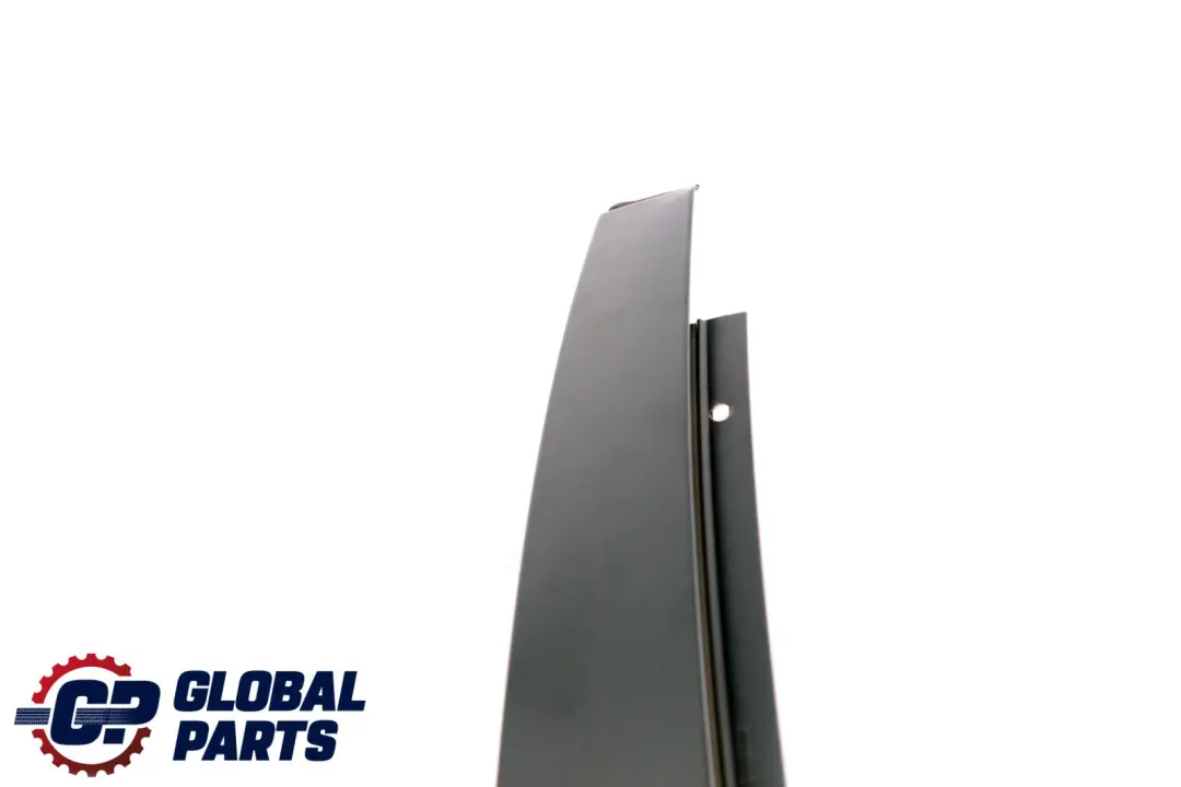 Telaio Finestrino BMW F10 F11 Finitura Montante B Porta Anteriore Destra per con numero di parte 7182272 Telaio Finestrino BMW F10 F11 Finitura Montante B Porta Anteriore Destra - SKU 7182272 - Numero di parte 7182272