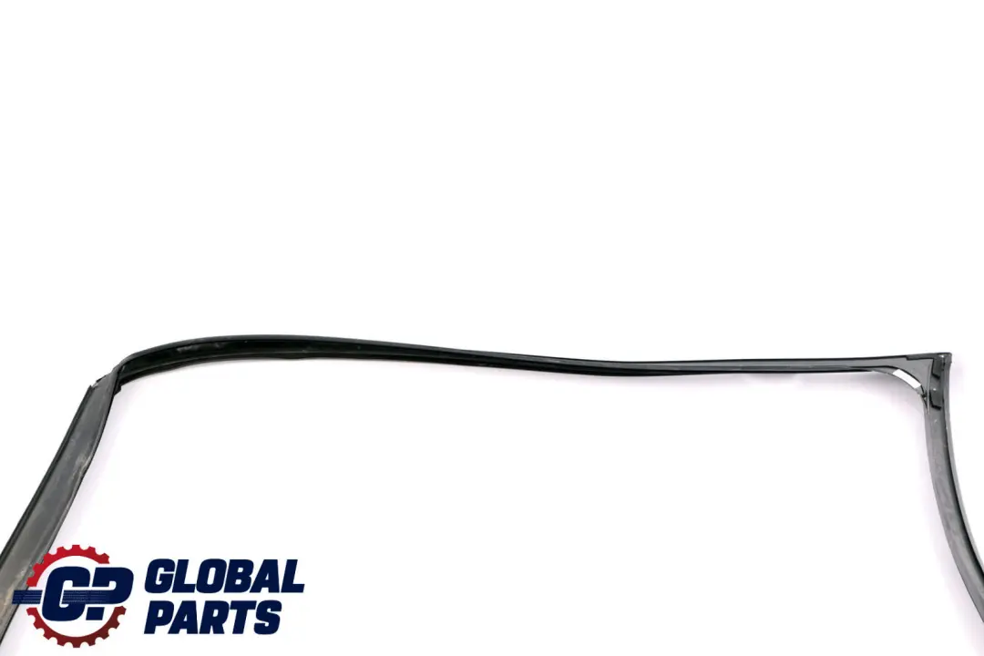 Window Guide Seal Gasket Right Front Door O/S to BMW 5 Series F10 F11 with Part number 7182274 BMW 5 Series F10 F11 Window Guide Seal Gasket Right Front Door O/S - SKU 7182274 - Part number 7182274