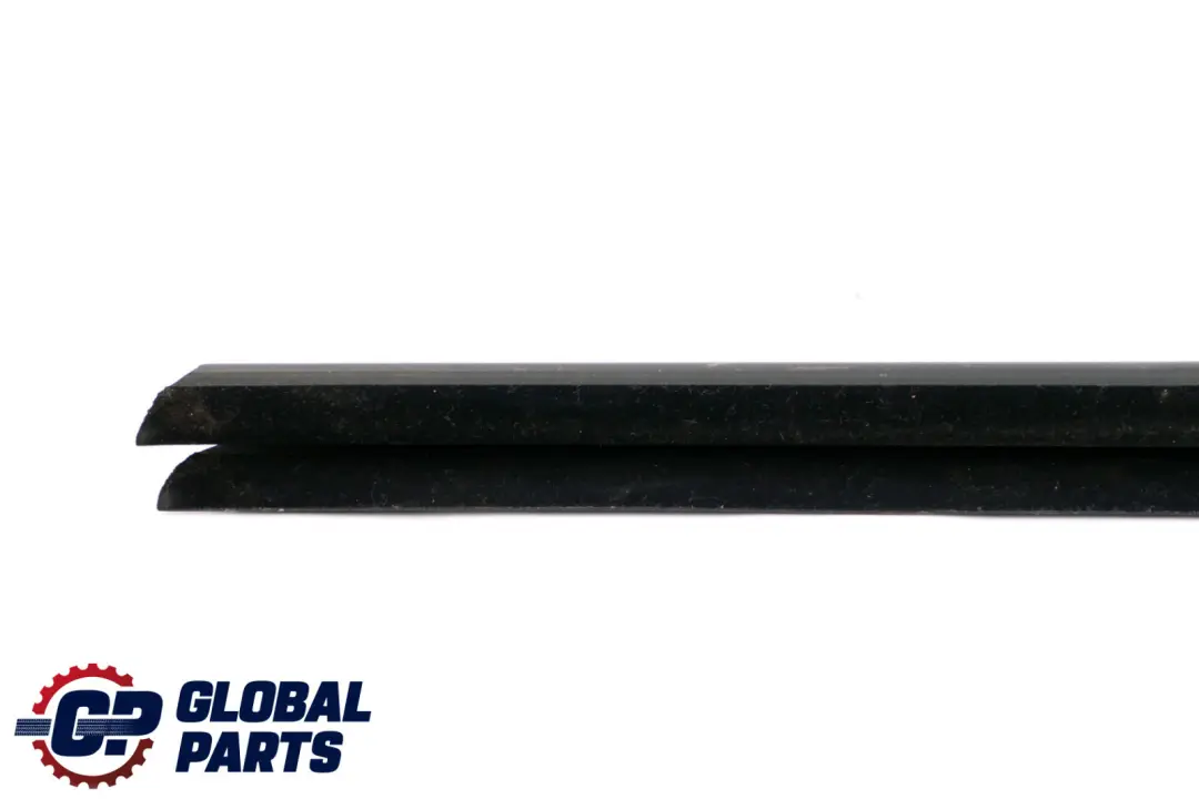 BMW F10 F11 Uszczelka Szyby Wewnętrzna Prawy Przód - SKU 7182278 - Numer Części 7182278