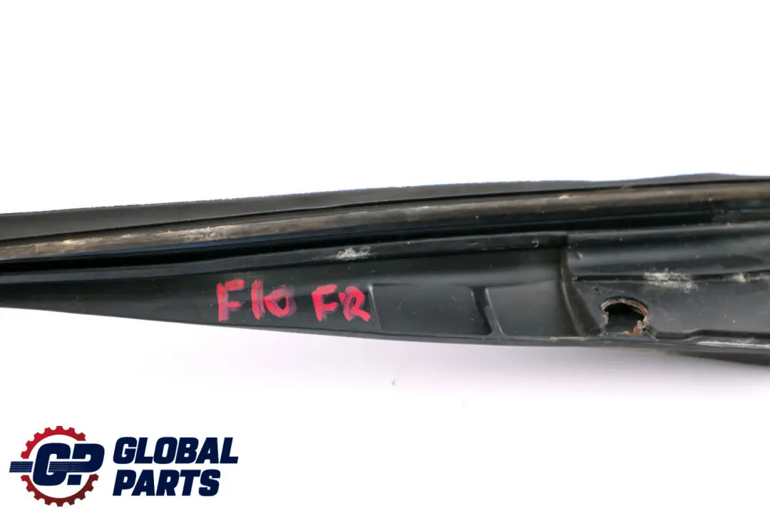  Guarnizione Della Porta BMW F10 F11 Guarnizione Tetto Anteriore Destra - SKU 7182286 - Numero di parte 7182286