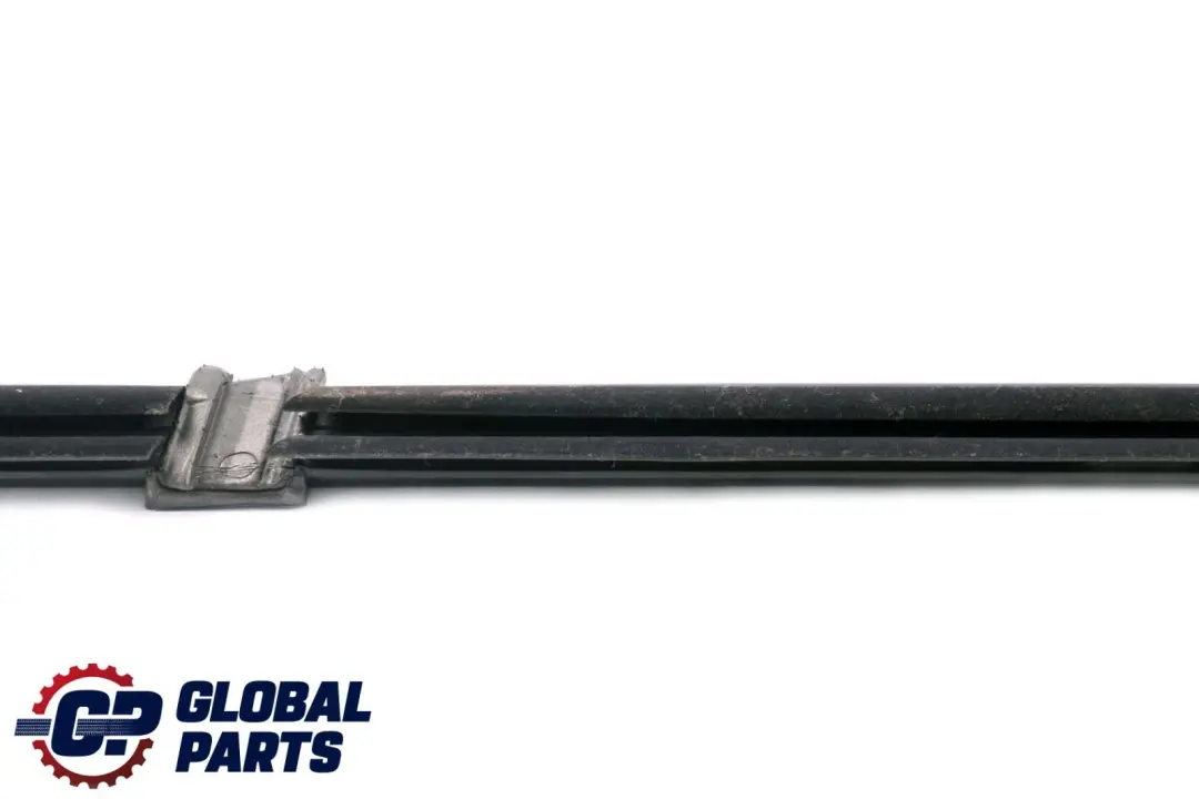 BMW F10 F11 Guarnizione Interna Coperchio Canale Finestra Posteriore - SKU 7182289 - Numero di parte 7182289