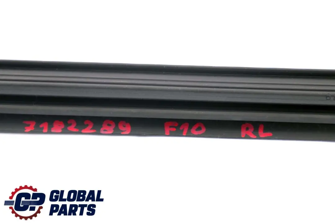 BMW F10 F11 Joint d'etancheite gauche canal fenetre arriere de la porte - SKU 7182289 - Numéro de pièce 7182289