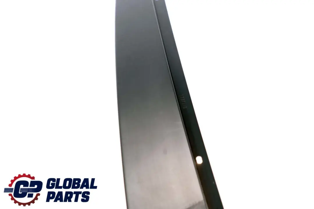 Tapa Columna B Puerta Trasera Izquierda Negro Ribete Pilar para BMW F10 F11 con número de pieza 7182293 BMW F10 F11 Tapa Columna B Puerta Trasera Izquierda Negro Ribete Pilar - SKU 7182293 - Número de pieza 7182293
