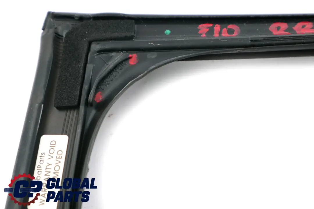 BMW F10 Uszczelka Szyby Drzwi Prawy Tył - SKU 7182298 - Numer Części 7182298