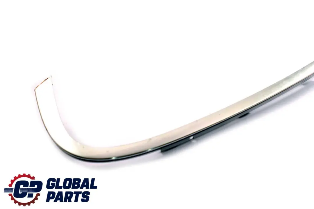 Finitura Telaio Finestra Top Porta Posteriore Sinistra Cromo per BMW F10 con numero di parte 7182299 BMW F10 Finitura Telaio Finestra Top Porta Posteriore Sinistra Cromo - SKU 7182299 - Numero di parte 7182299