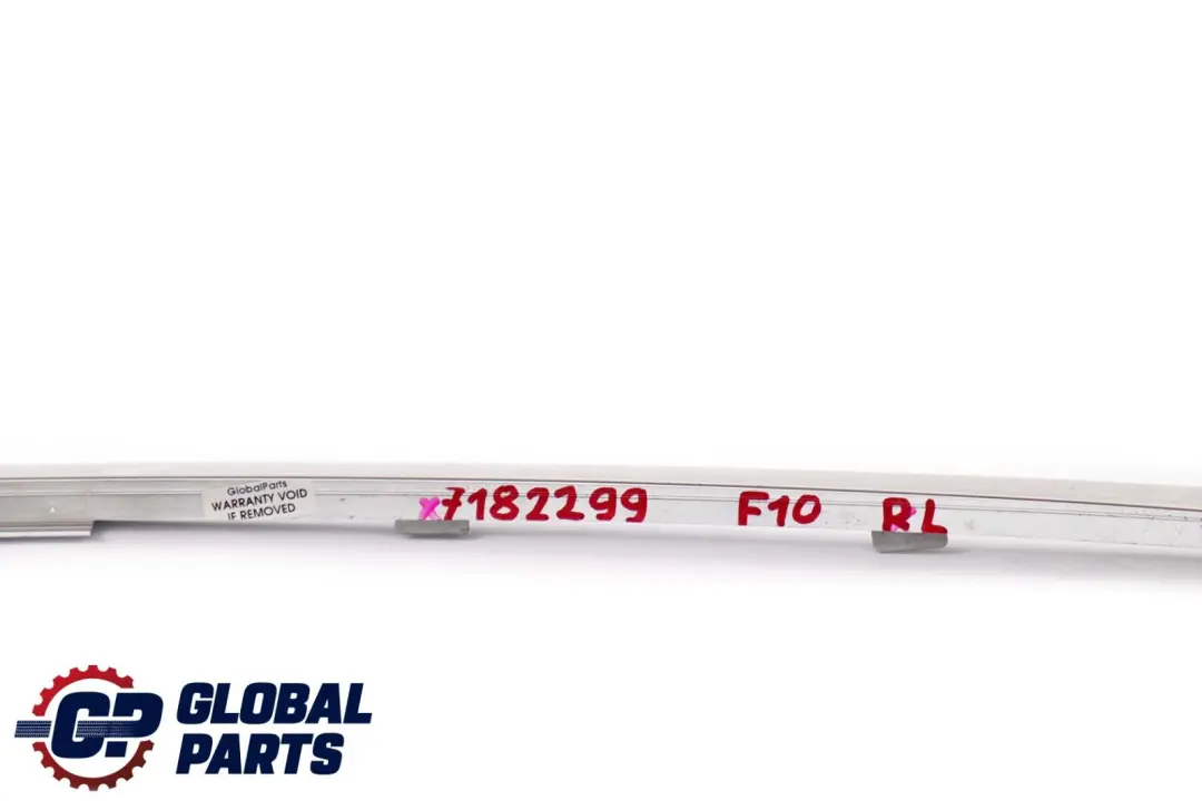 Finitura Telaio Finestra Top Porta Posteriore Sinistra Cromo per BMW F10 con numero di parte 7182299 BMW F10 Finitura Telaio Finestra Top Porta Posteriore Sinistra Cromo - SKU 7182299 - Numero di parte 7182299