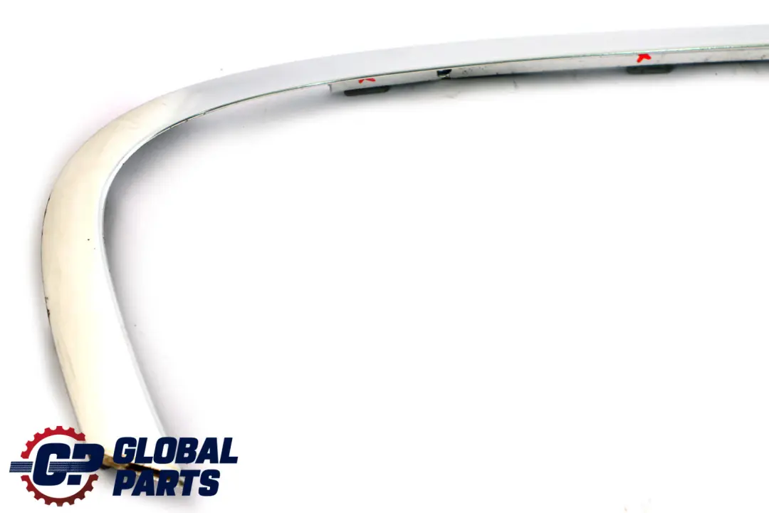 Finitura Telaio Finestra Porta Superiore Posteriore Destra Cromo per BMW F10 con numero di parte 7182300 BMW F10 Finitura Telaio Finestra Porta Superiore Posteriore Destra Cromo - SKU 7182300 - Numero di parte 7182300