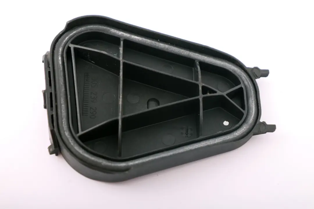 Abdeck Kappe Schein Werfer Rechts 1305239290 für BMW E90 E92 E93 mit Teilenummer 7182394 BMW E90 E92 E93 Abdeck Kappe Schein Werfer Rechts 1305239290 - SKU 7182394 - Teilenummer 7182394