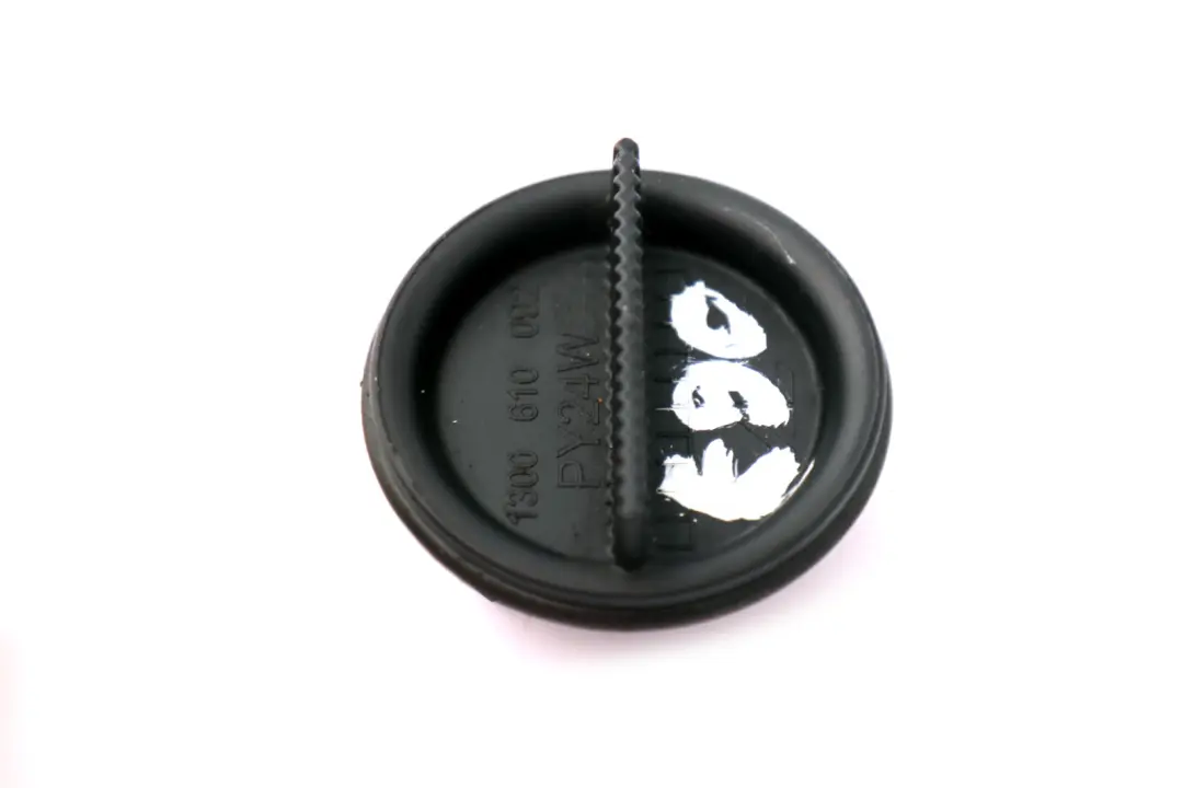 Bulb Socket Turn Indicator PY24W 1300610092 to BMW F10 F11 E70 E90 LCI with Part number 7182521 BMW F10 F11 E70 E90 LCI Bulb Socket Turn Indicator PY24W 1300610092 - SKU 7182521 - Part number 7182521