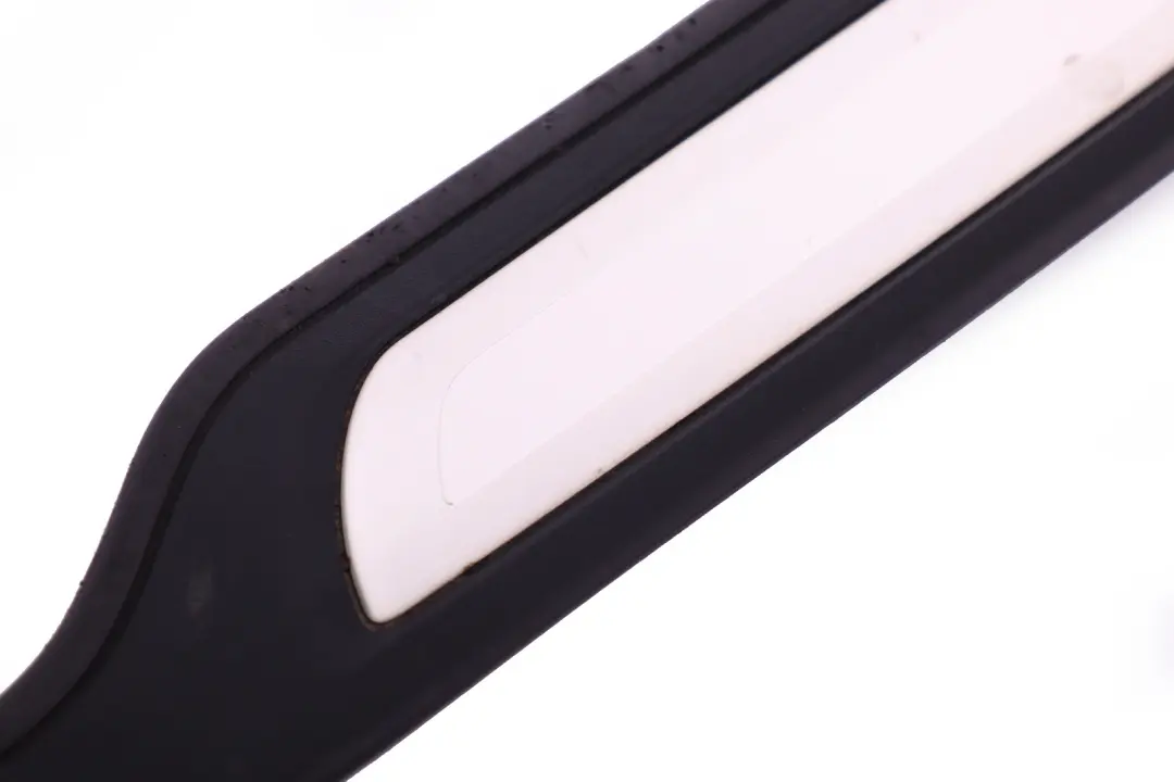 Listwa Nakładka Progowa Próg Lewy do BMW E90 E91 LCI o numerze 7183113 BMW E90 E91 LCI Listwa Nakładka Progowa Próg Lewy - SKU 7183113 - Numer Części 7183113