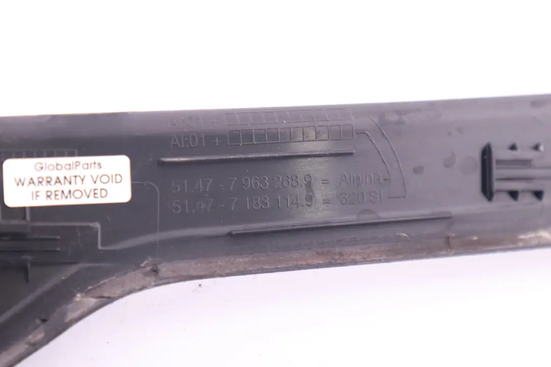 Blende Einstieg Hinten Rechts 5147 für BMW 3 er E90 E91 LCI mit Teilenummer 7906900 BMW 3 er E90 E91 LCI Blende Einstieg Hinten Rechts 5147 - SKU 7183114 - Teilenummer 7906900