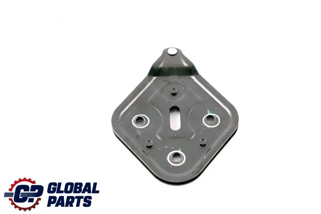 Roof Shell Fastener Middle to BMW 3 Series E93 Convertible Hardtop with Part number 7183315 BMW 3 Series E93 Convertible Hardtop Roof Shell Fastener Middle - SKU 7183315 - Part number 7183315