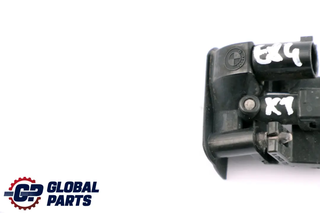 BMW X1 E84 Windschutzscheibe Scheibenreinigungssystem Sprühdüse - SKU 7183343 - Teilenummer 7183343