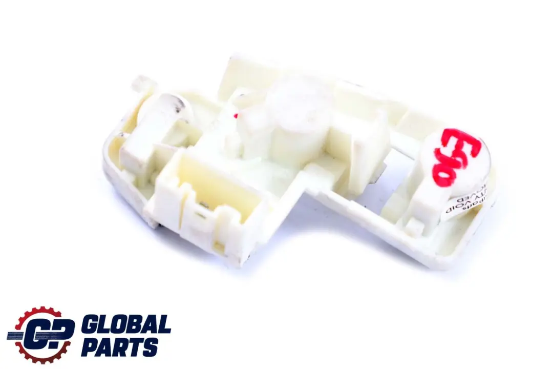 Bulb Holder Socket Rear In Trunk Lid Light Right O/S to BMW 3 Series E90 with Part number 7183842 BMW 3 Series E90 Bulb Holder Socket Rear In Trunk Lid Light Right O/S - SKU 7183842 - Part number 7183842