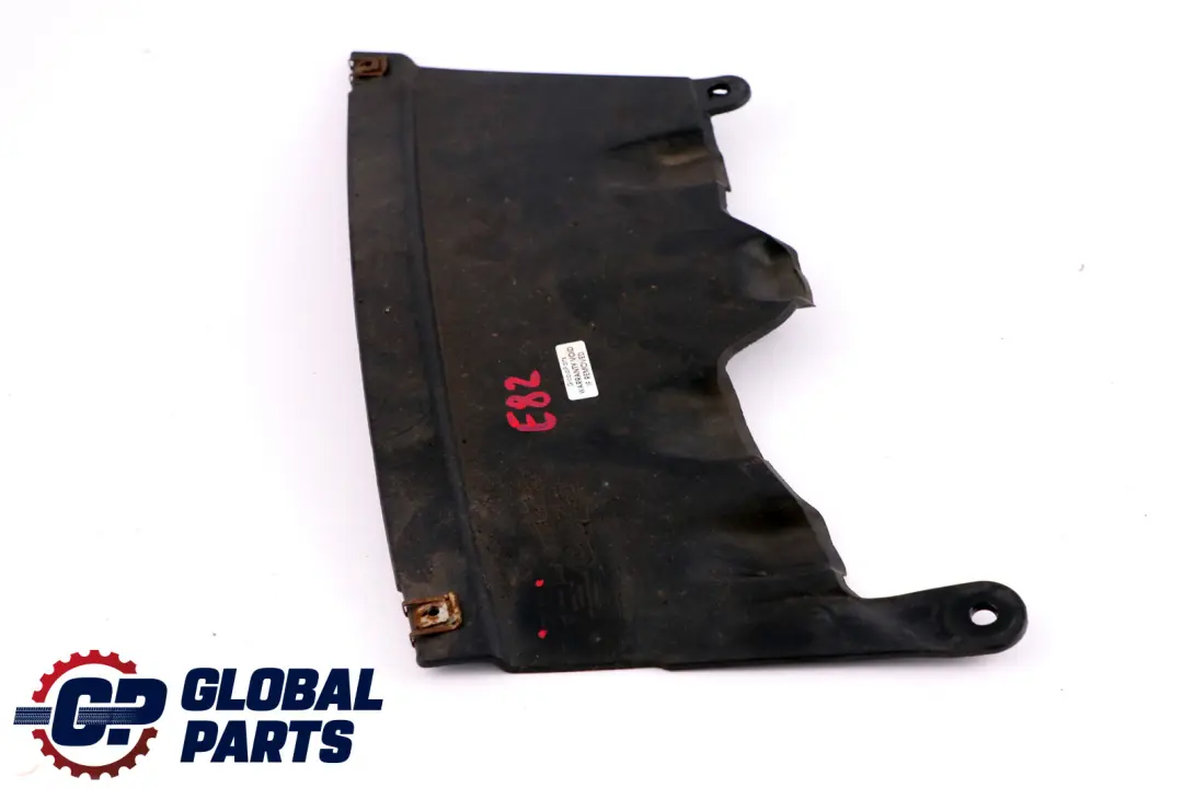 Pare-Chocs Couverture Dessous pour BMW E82 E88 à propos du numéro de pièce 7183874 BMW E82 E88 Pare-Chocs Couverture Dessous - SKU 7183874 - Numéro de pièce 7183874