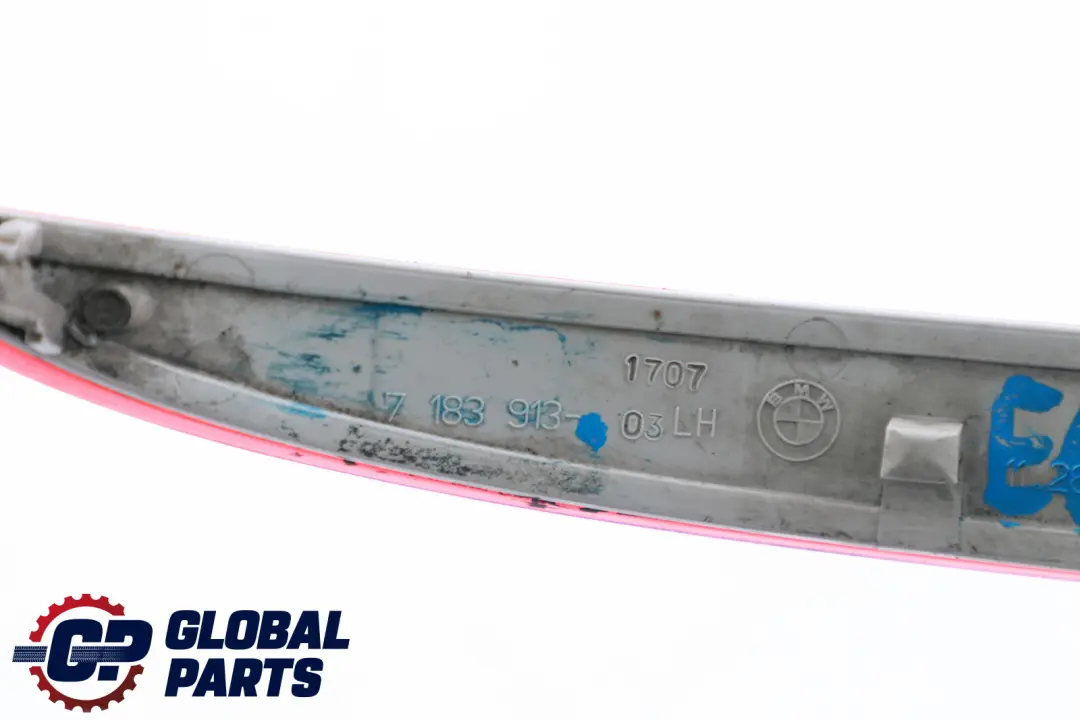 Odblask Zderzaka Tylny Lewy Tył Lewy do BMW E60 LCI E60N o numerze 7183913 BMW E60 LCI E60N Odblask Zderzaka Tylny Lewy Tył Lewy - SKU 7183913 - Numer Części 7183913