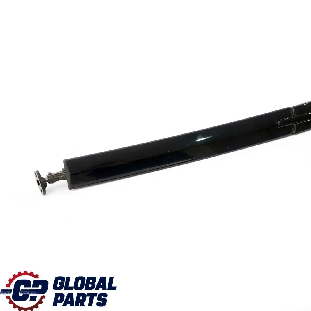 Abdeckung Scharnier Rechts Jerezschwarz Metallic A73 für BMW 3 er E93 mit Teilenummer 7184048 BMW 3 er E93 Abdeckung Scharnier Rechts Jerezschwarz Metallic A73 - SKU 7184048-JEREZ - Teilenummer 7184048