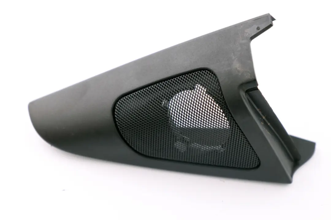 E93N LCI Moldura Esquinera Interior Derecha para BMW E92 E92N E93 con número de pieza 7184198 BMW E92 E92N E93 E93N LCI Moldura Esquinera Interior Derecha - SKU 7184198 - Número de pieza 7184198